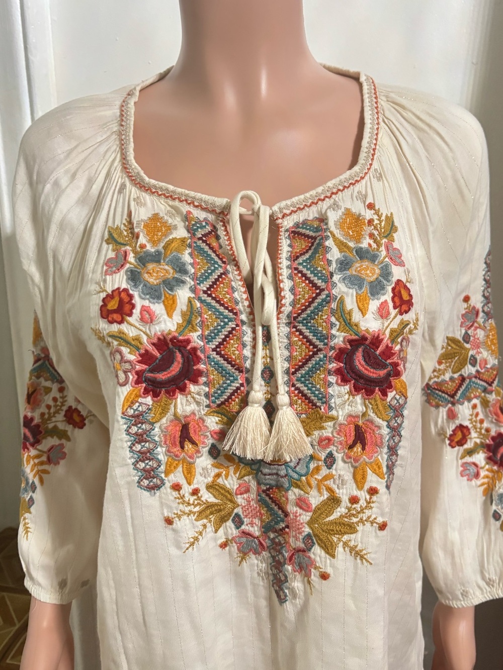 JOHNNY WAS Women’s Embroidered Peasant Blouse - Picture 7 of 13